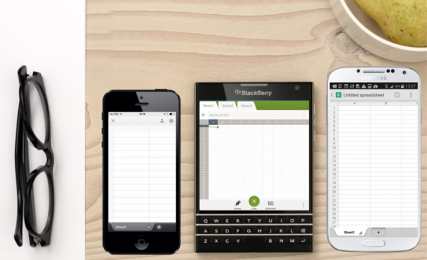 blackberry-passport-spreadsheet-productivity