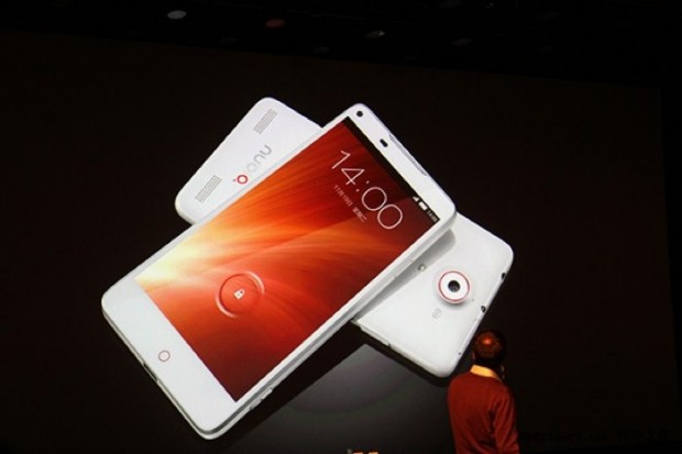 ZTE Nubia 5S