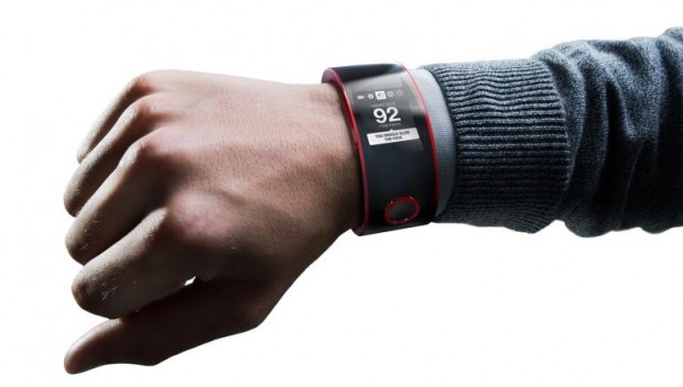 Nissan-Sport-Nismo-Smartwatch-1