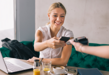 Близо 500 000 души в Европа използват българския дигитален портфейл iCard