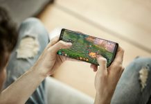 Италия разследва Apple и Samsung за умишлено забавяне на смартфони