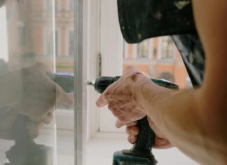 инструменти за дома