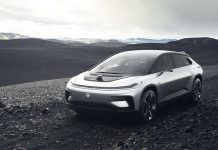 Faraday Future най-накрая представи първия си производствен автомобил