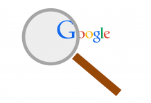 Google експериментира с черни линкове при резултати в търсачката