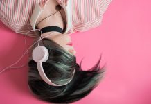 Apple представя AirPods Max