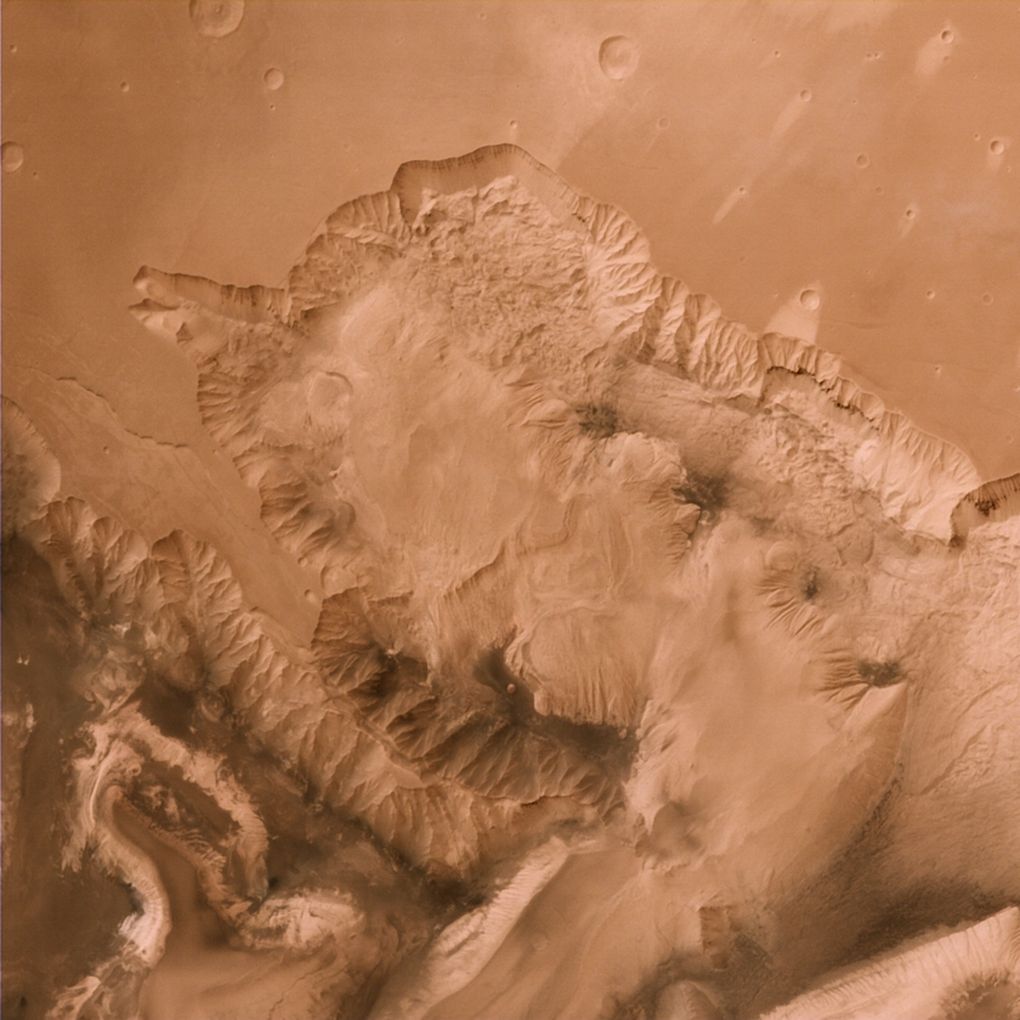 Канионите Candor Chasma и Ophir Chasma | Снимка: ISRO / ISSDC / Justin Cowart