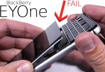 BlackBerry KEYone се изложи при теста за огъване на JerryRigEverything