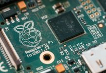 Raspberry Pi 400 – компактна клавиатура с вграден компютър