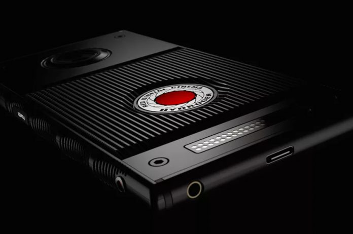 red-hydrogen-one-android-smartphone-teaser