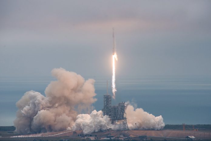 spacex-feb-2017-falcon-9-liftoff