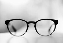 Умните очила Gucci на Google ще се появят догодина