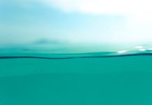 Учените превръщат водата в метално състояние